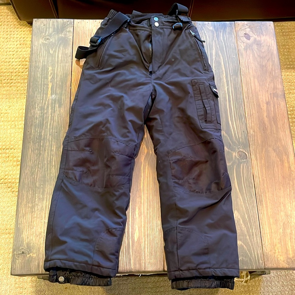Kids snow pants with overalls. 10/12